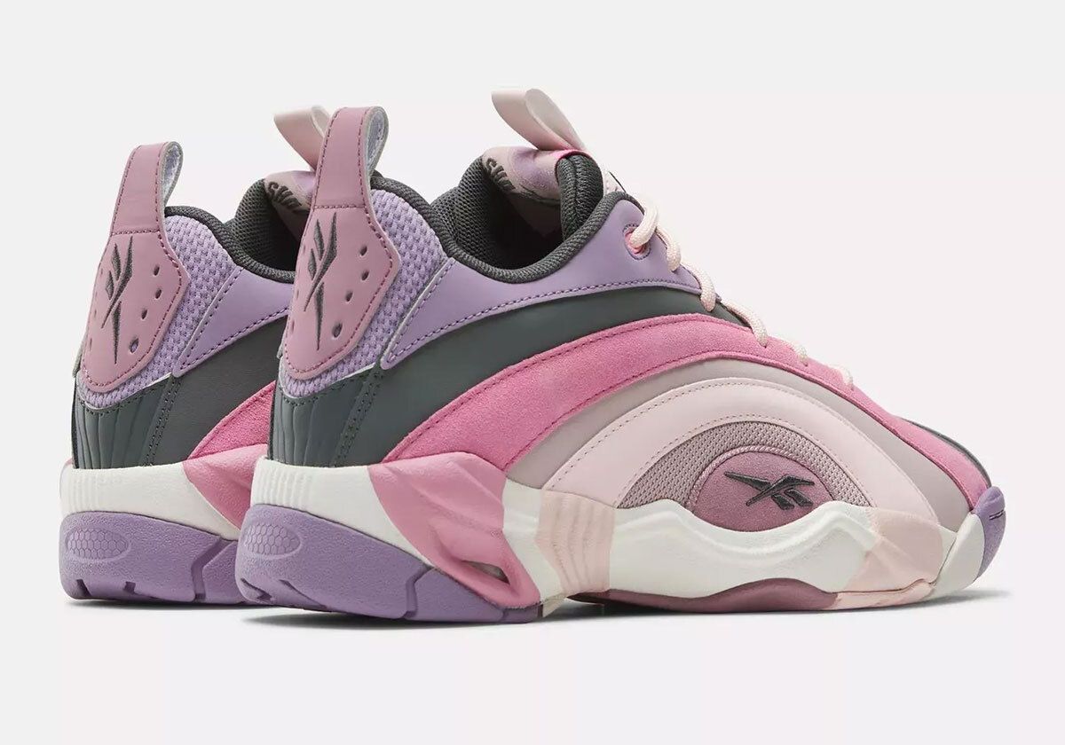 JustFreshKicks tweet media