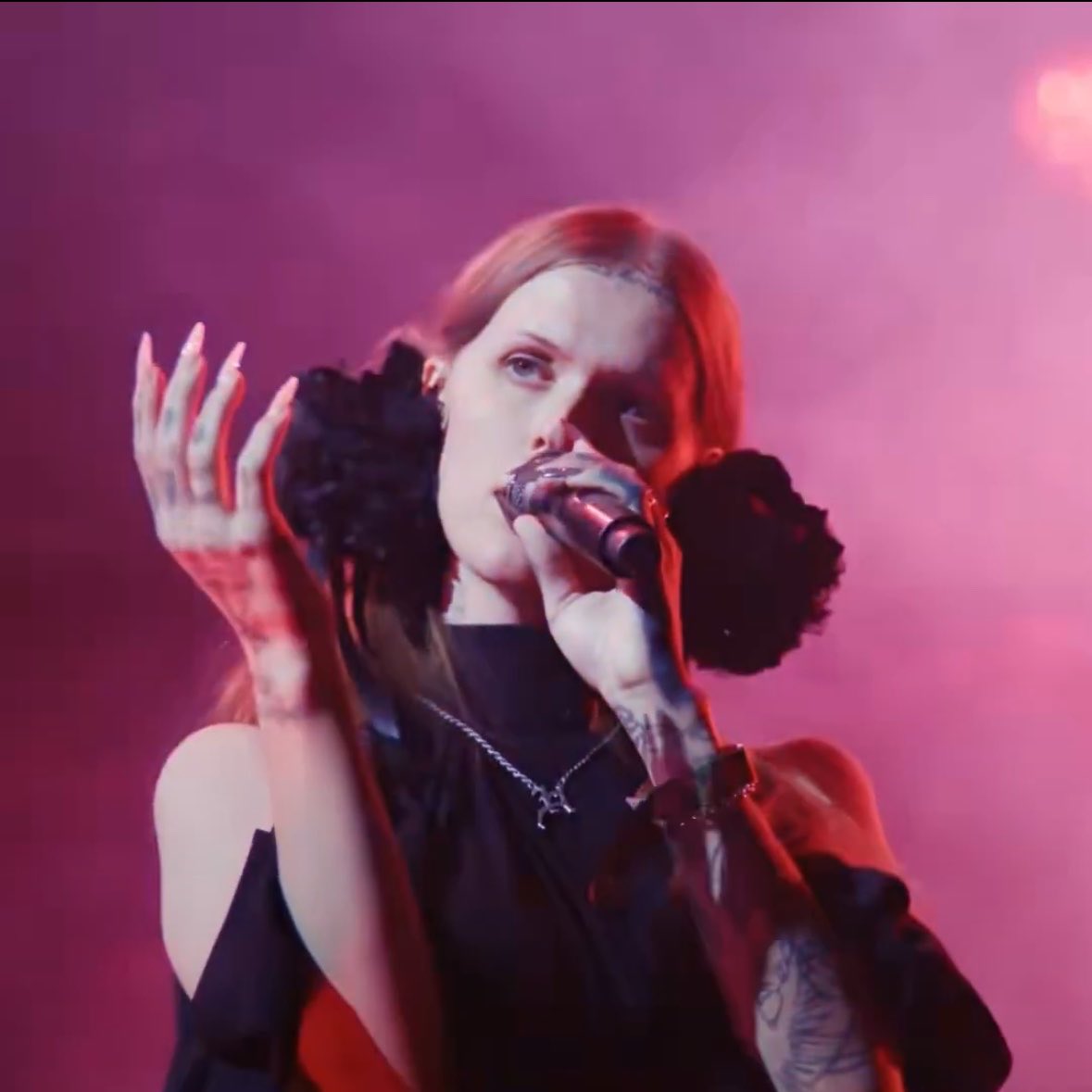 · . ✵ * . ʚ🦷ɞ ˚ ✵ * .· tweet media