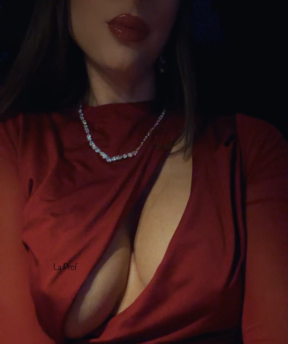 ProfessoressaSexy tweet media