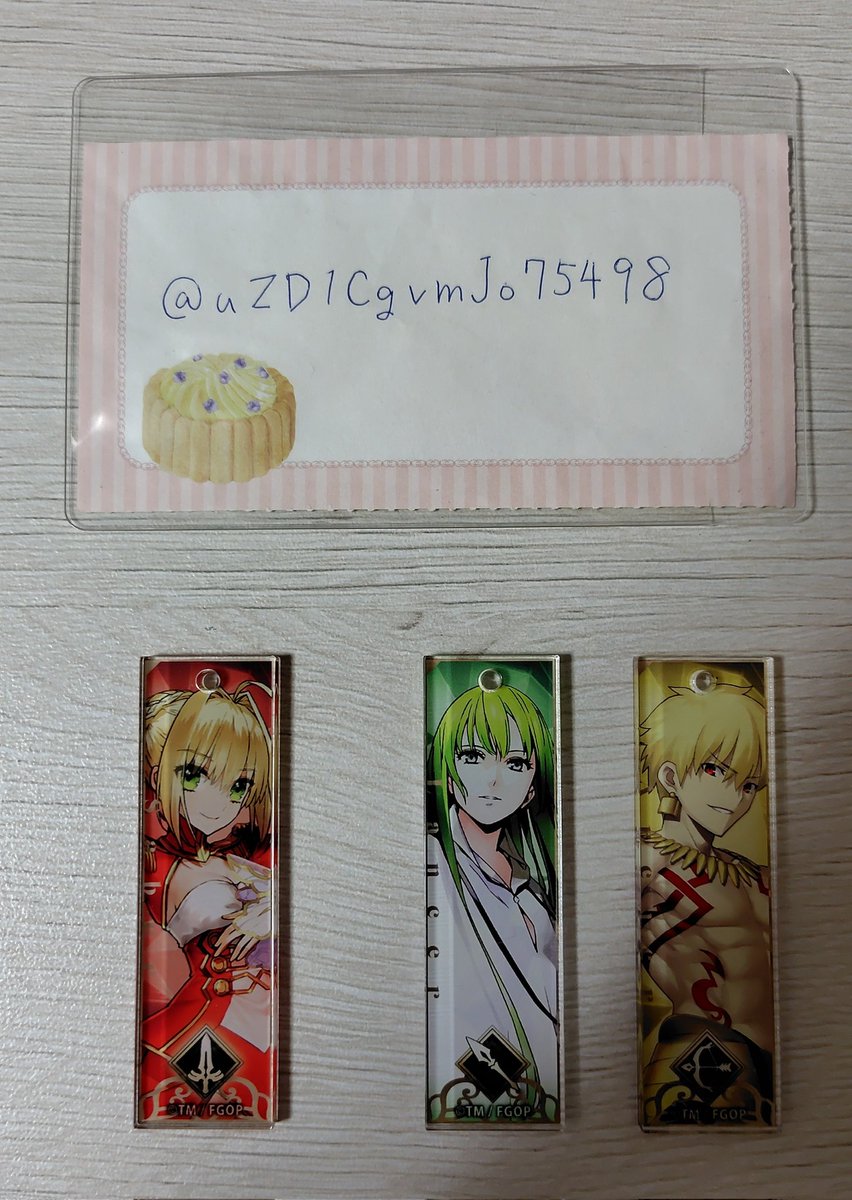 ひなた tweet media