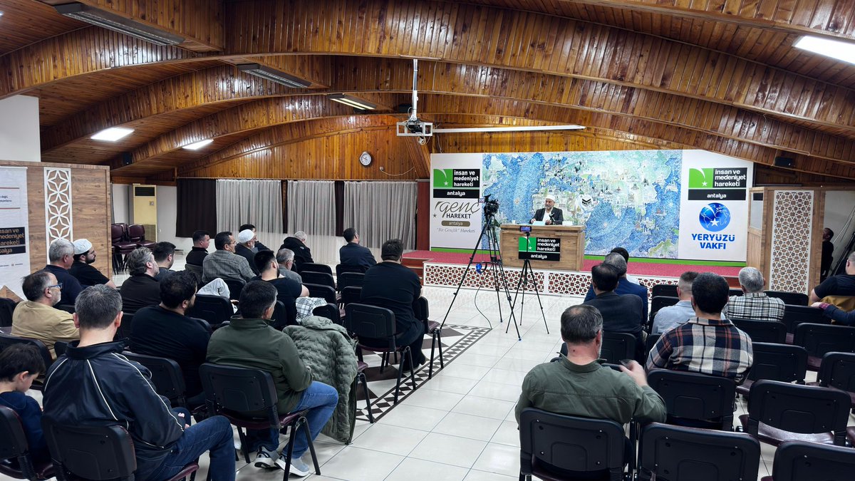 imhantalya's tweet photo. Eğitim Komisyonumuzun "Her Aya Bir Rehber" konferansları kapsamında, Osman MUSARA Hocamızın anlatımı ile, "Nefis Terbiyesi ve Gözyaşı" konulu konferans gerçekleştirildi.

@insanmedeniyet @imh_etkinlik @FaaliyetSayfasi https://t.co/elK0QinYCt