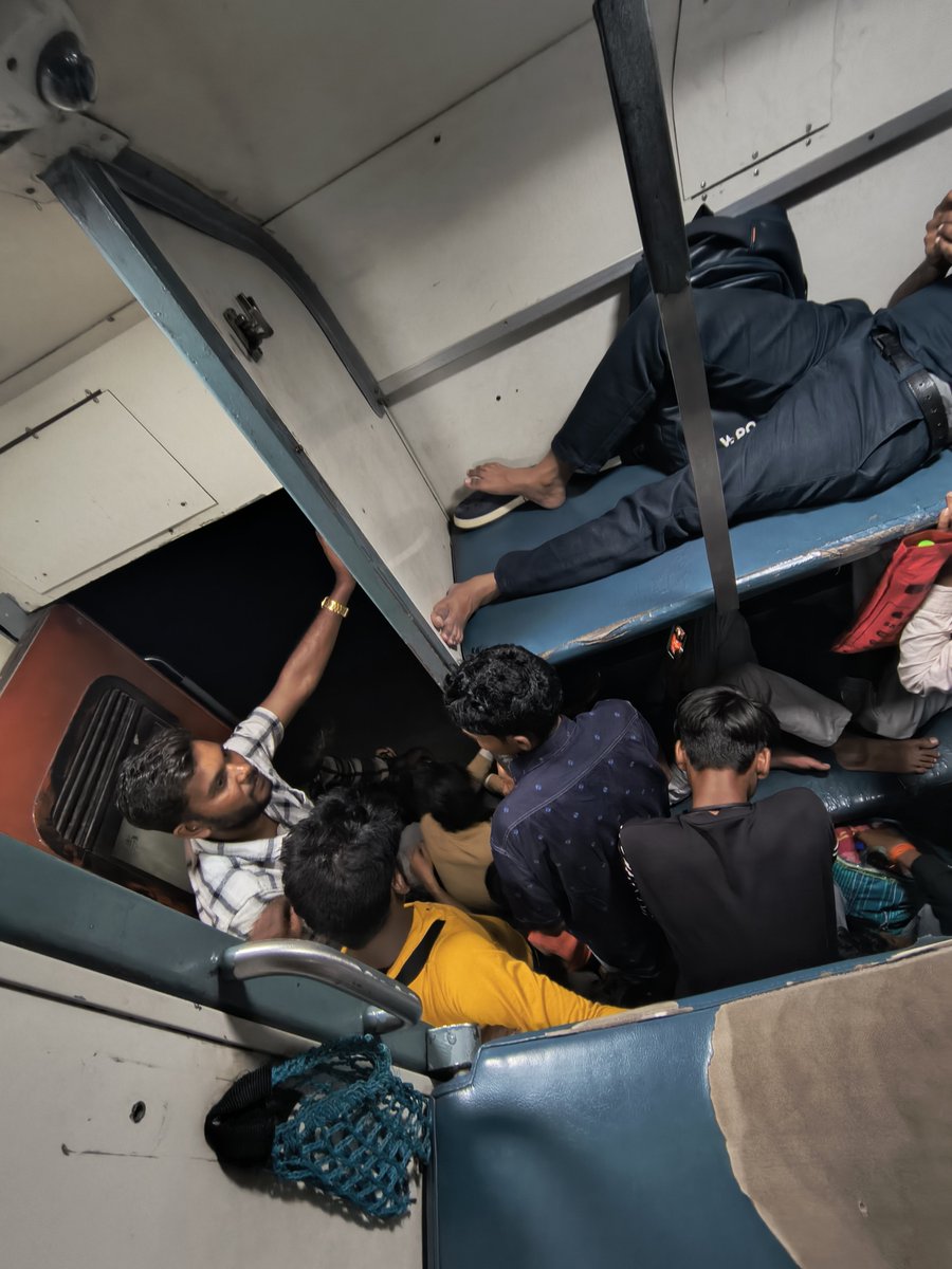 DEVANSHU DEODHE tweet media