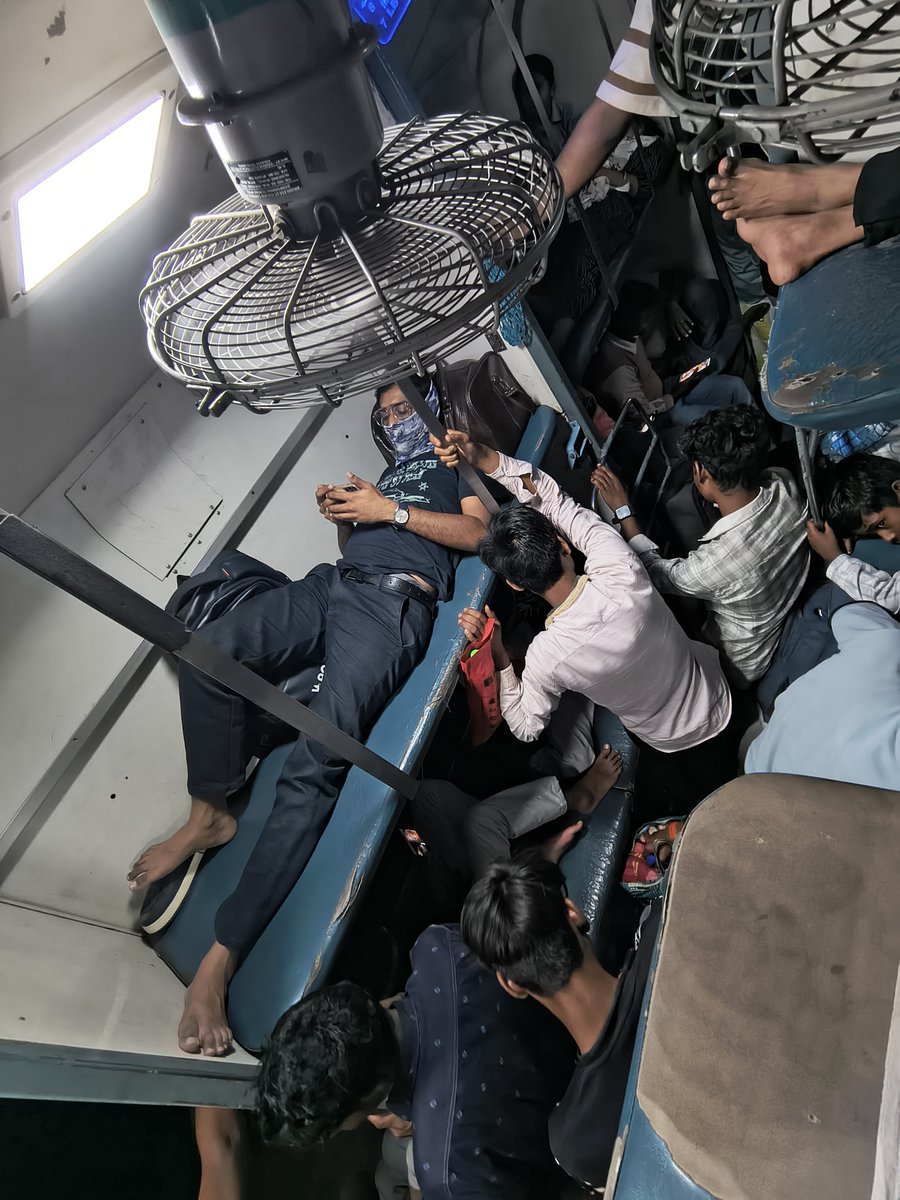 DEVANSHU DEODHE tweet media