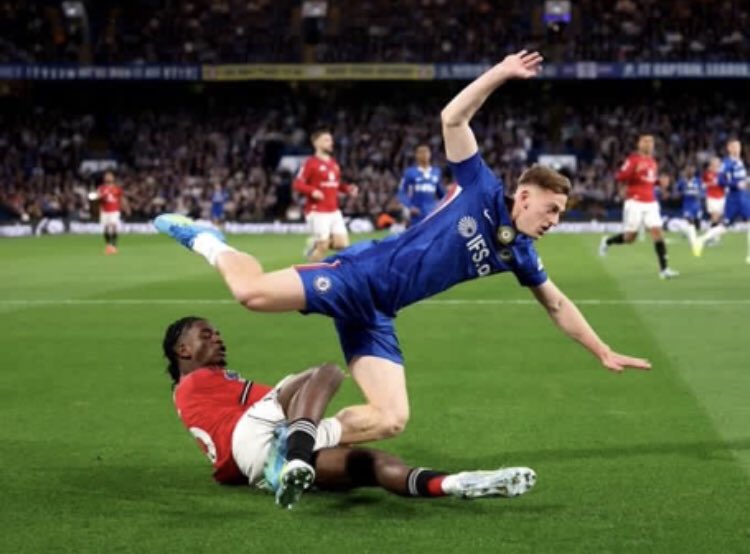 BIGV 🎩 tweet media