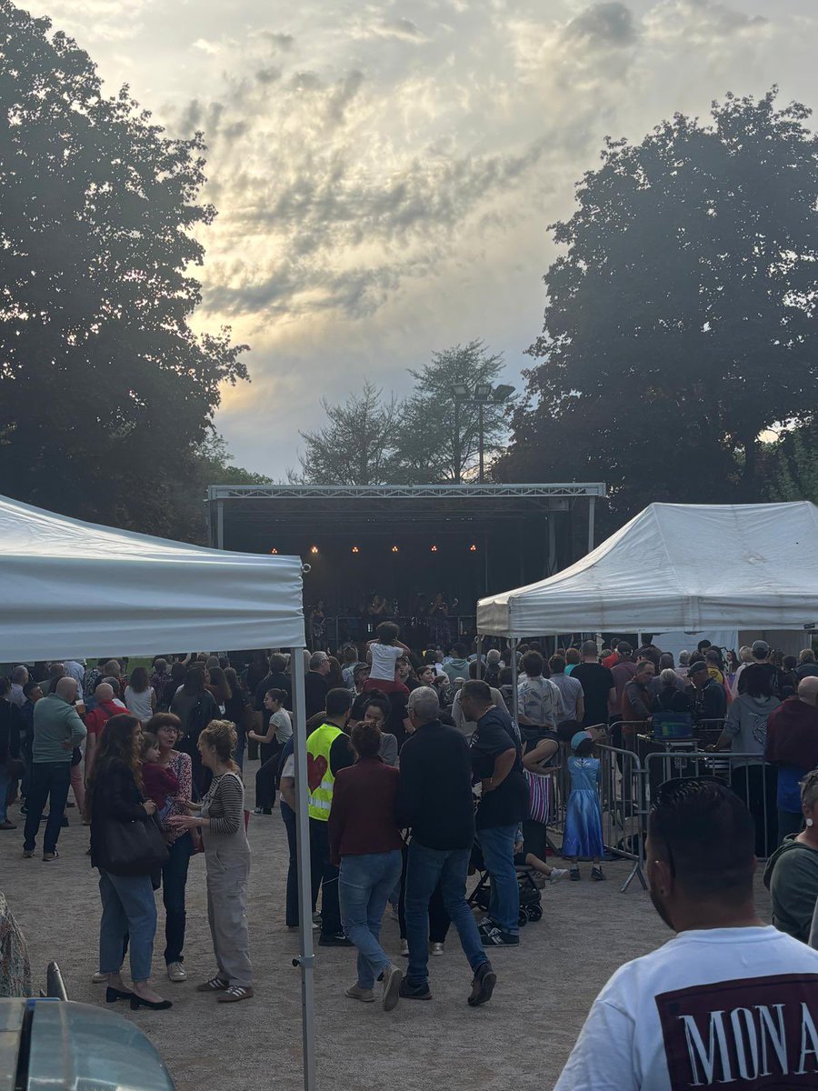 udsp_39's tweet image. #DPS 🚒 🚨 | L’union départementale assurait aujourd’hui le Dispositif Prévisionnel de secours de « Carnavelo » à Lons-le-Saunier ! Merci à nos secouristes 🙏🏻