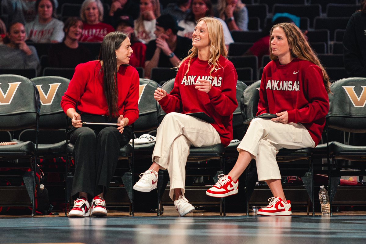 Razorback Volleyball tweet media