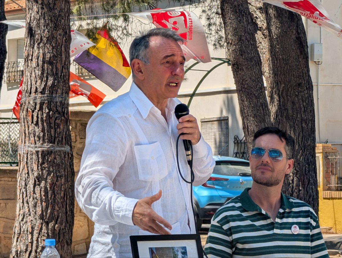 Esquerra Unida PV🔻 tweet media