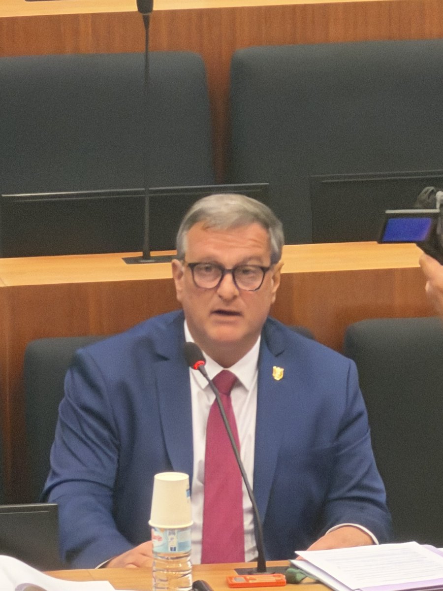 Présente aujourd’hui à l’installation du Conseil Communautaire de Perpignan Méditerranée Métropole, un moment fort et porteur d’espoir pour notre territoire.
Félicitations chaleureuses à Louis Aliot pour son élection à la présidence. Avec lui, notre territoire va avancer, porté