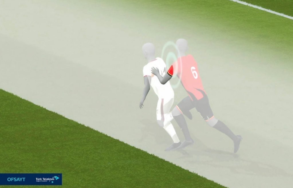 Bu hic normal bir hata degil. Gorselde bile Genclerbirligi oyuncusu onde oldugu icin omzu isaretlenmis nasil ofsayt cikiyor burada?