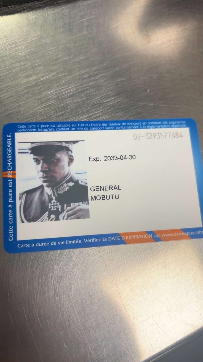 XercesL's tweet photo. Qui a fait ça ?🤣🤣🤣🙌🏾 https://t.co/ypn1g9YlYW