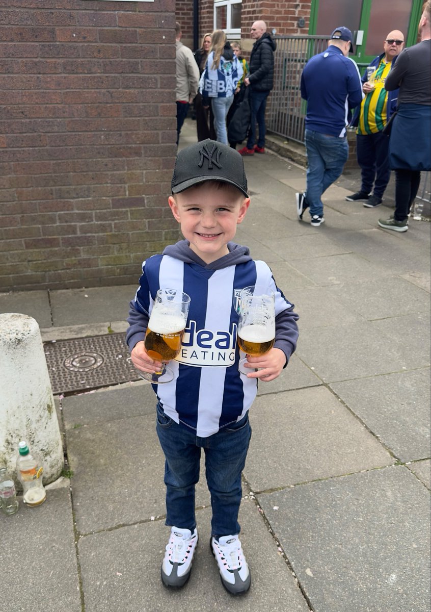 Levz 𓅪 tweet media