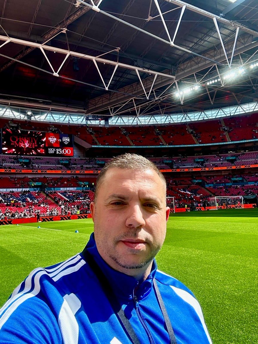 Terry Smith tweet media
