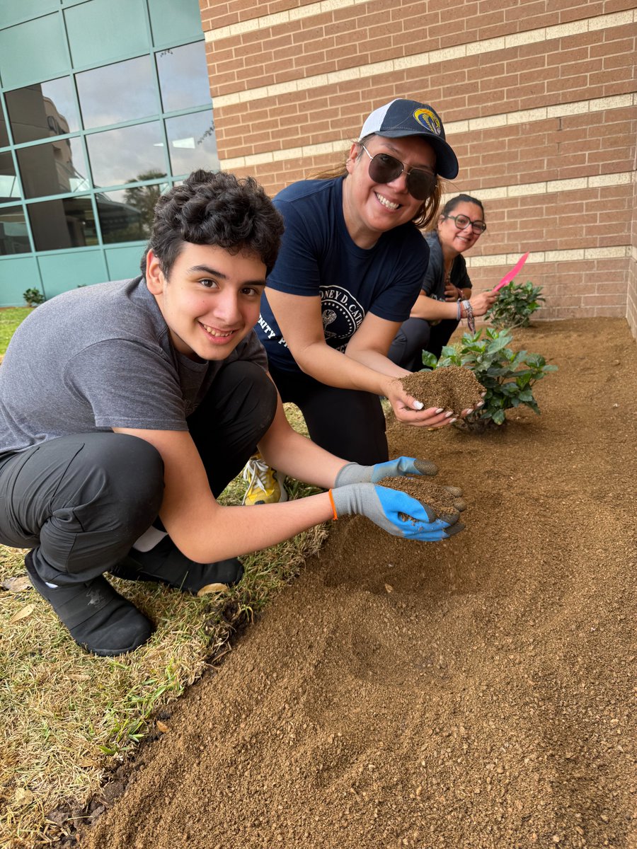 Cathey Middle School tweet media