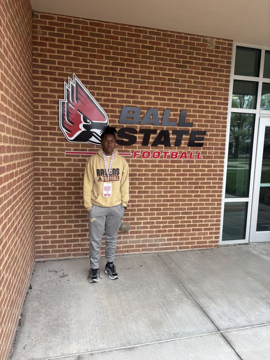 LSJ_2k's tweet photo. Thanks for having me up for the spring game @BallStateFB. The vibe and energy was great @Coach_MJBunch. See you soon.@AthertonFootbal @Aspirationsgym @LippertScouting @PrepRedzoneKY https://t.co/ljk4OqxaDB