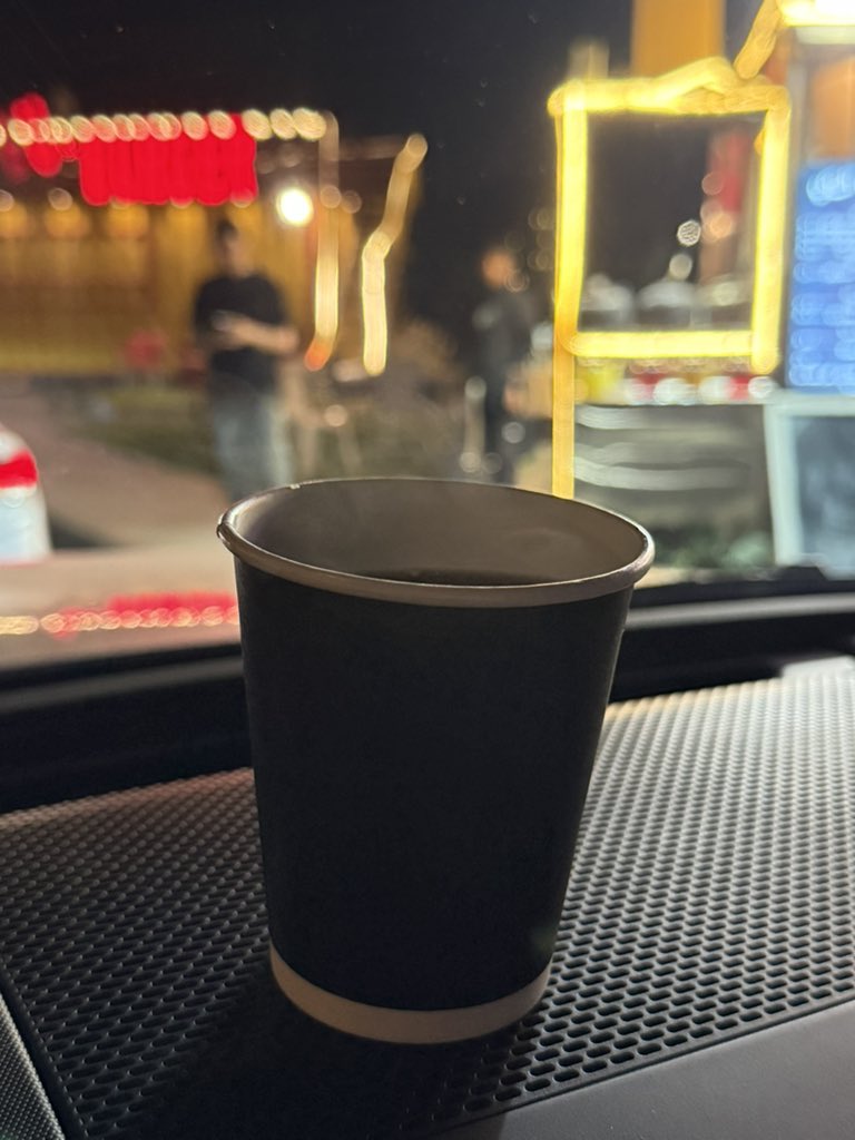 سلطان 🦅 tweet media