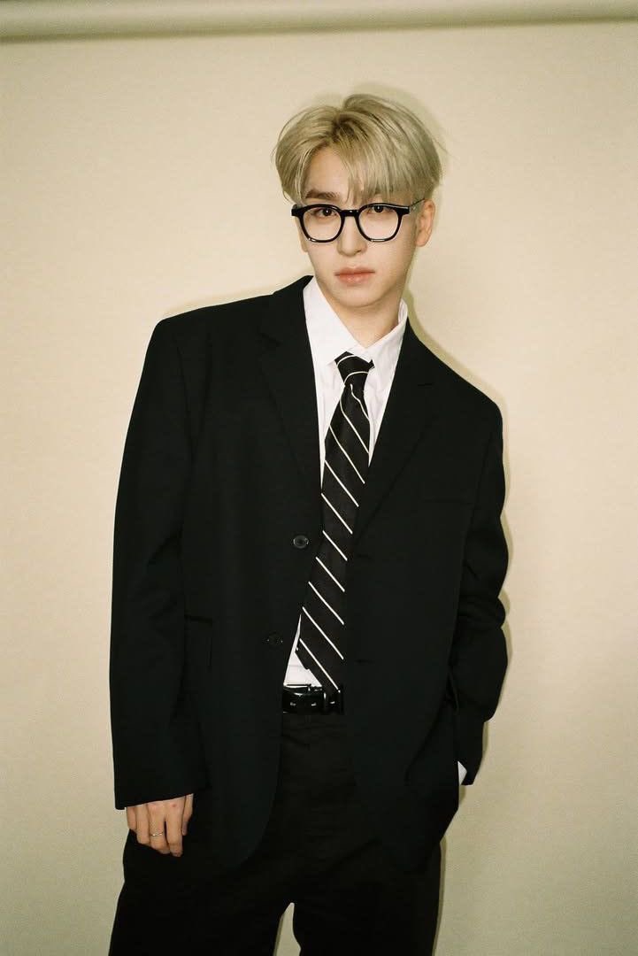 Chae¹¹ (Military Wife) D-134 tweet media