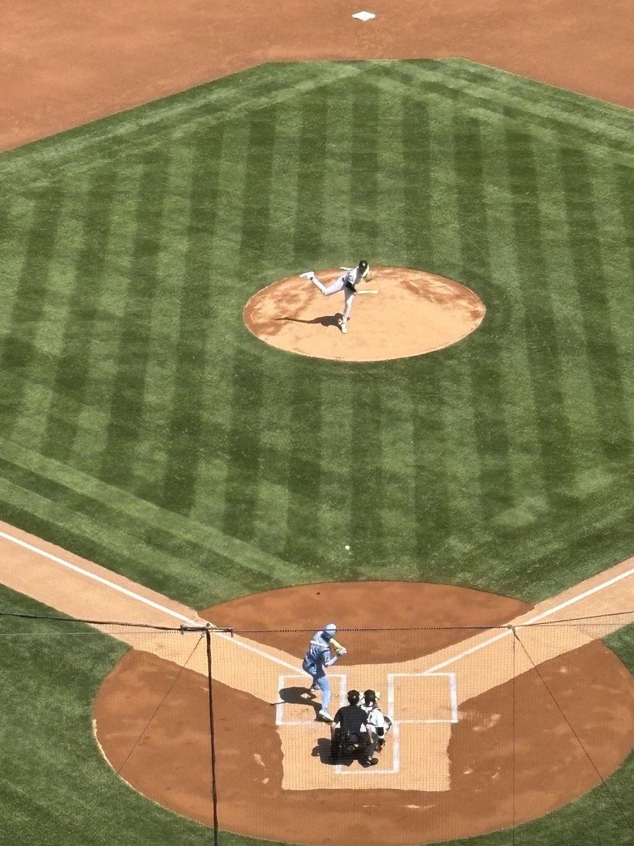 KingcougarMike's tweet image. ⚾️9️⃣9️⃣9️⃣2️⃣@eddiesofficials @JohnnyKamen @johnnysfgiants @SchwartzSports @DavePolaski @OrioleRich @Always_Yangry @AJsTeams @_RF30 @velcrobaby #MLB 23 #FountainsUp #RepBx w @dahrenstorff @QuarterRico @gilligan80 @royaltytoursusa MikeAbrams