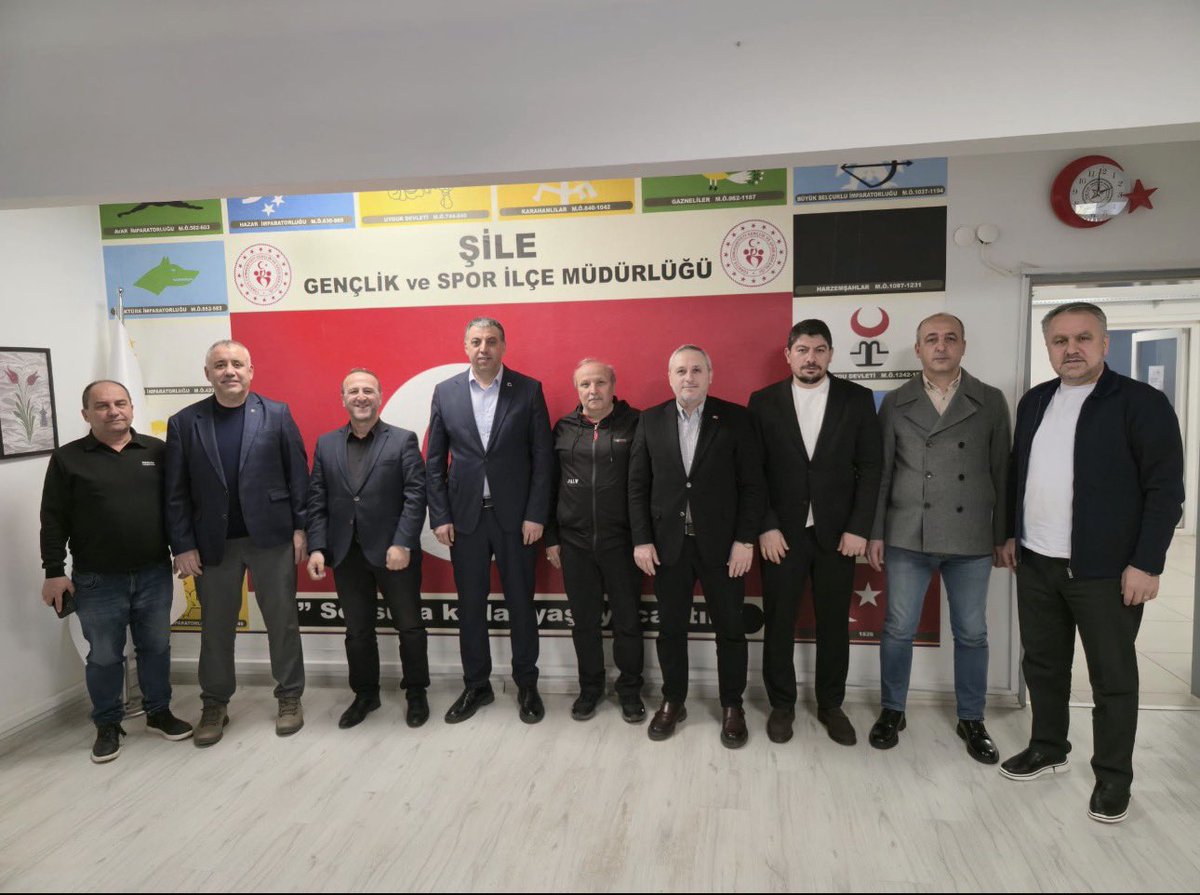 usezginer's tweet photo. Akparti İstanbul İl Spor Komisyon Başkanlığı olarak güzel ilçemiz Şile’de İlçe başkanımız, şile spor komisyon başkanımız ve ilçe spor müdürlüğümüz ile güzel istişarelerde bulunduk. https://t.co/cHgSVZgzvU