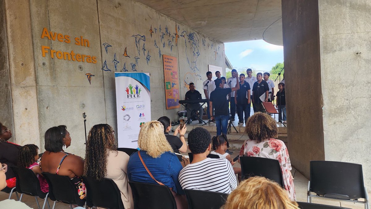 Fundación Crescendo tweet media