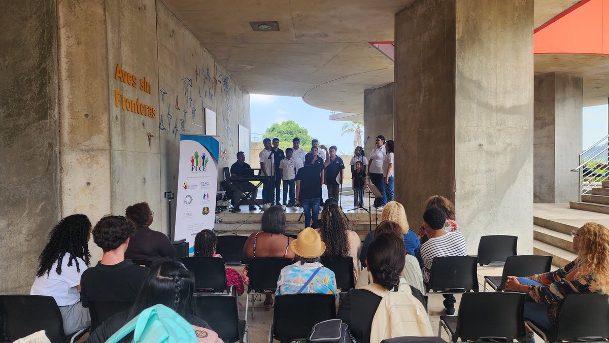 Fundación Crescendo tweet media