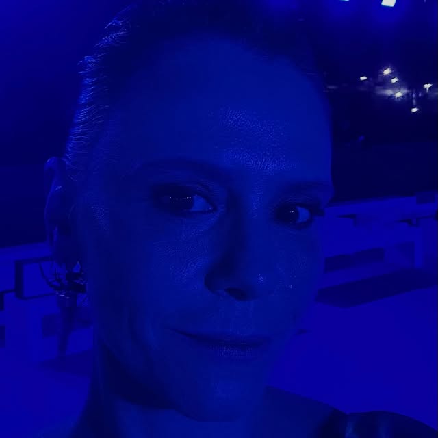 centralmalugall's tweet photo. Malu Galli no desfile da Misci, no Sambódromo da Marquês de Sapucaí, ontem (17).
Coleção “Escapismo Tropical” no 4º dia da Rio Fashion Week.
#malugalli #riofw #misci https://t.co/Hb28agJC0L