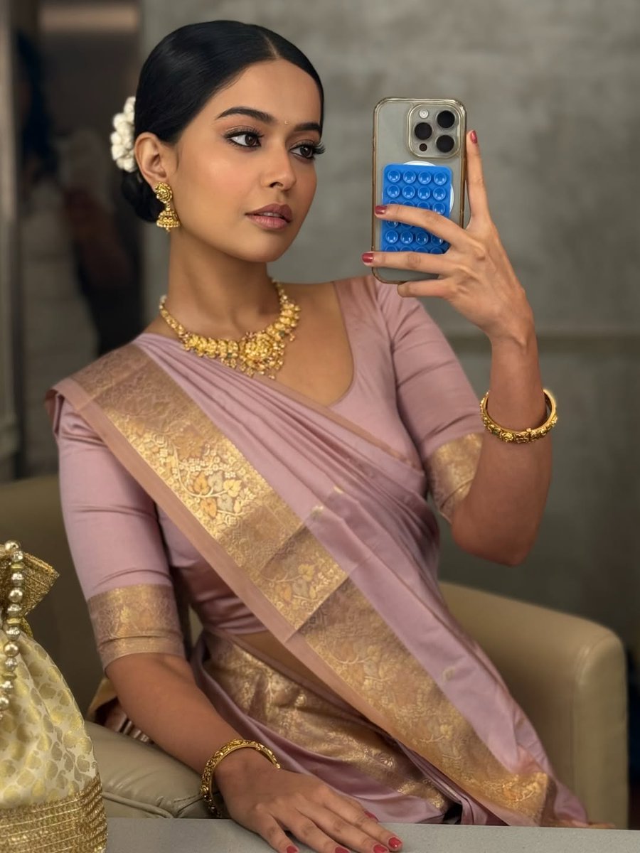 ActrezHub's tweet photo. #MegnaMukherjee #Megna https://t.co/Q23qGdkwjw