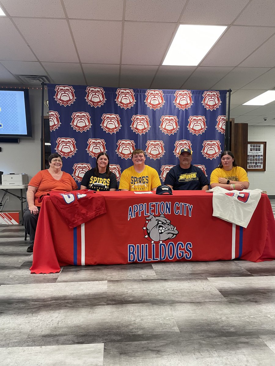 David Connor tweet media