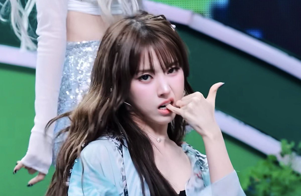 kim jiwoo tweet media