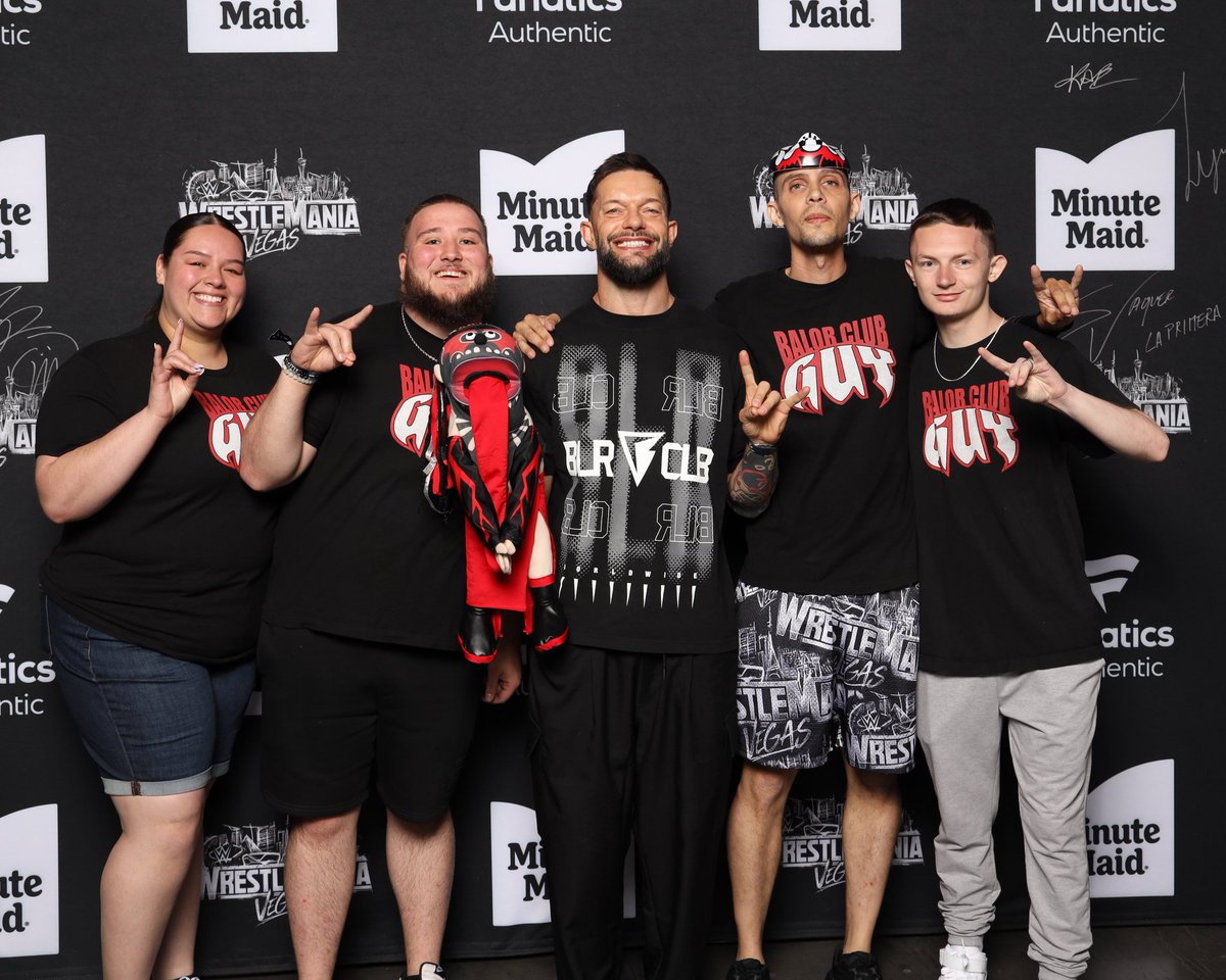 Balor Club Guy tweet media