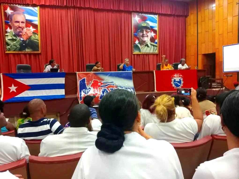 SaludGuantanamo's tweet image. ⚕️Movimiento sindical de la #Universidad de #CienciasMédicas #Guantánamo, presente hoy en plenaria en el teatro del Comité Provincial del Partido, en función de los preparativos de los festejos por el Primero de Mayo, Día Internacional de los Trabajadores. #CubaPorLaVida #1roMayo