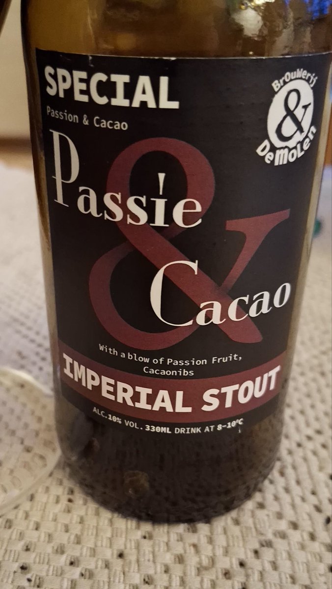 BenschopElroy's tweet image. Passie &amp;amp; Cacao 10%  #deMolen 🇳🇱 Double Imperial #Stout 

The taste is surprising  for me. There is fruitiness, but the sour overpowers it.  Bitterness 🍫  The stout character combined with the fruitiness is too much for me to get used to. 
 #cheers 🍻
