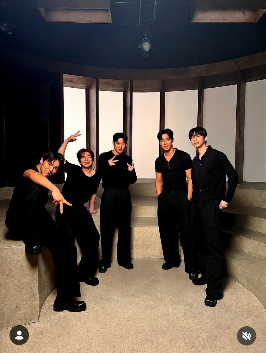 ⋈BlueFlower1096🙃🤐⋈ - FAN ACCOUNT tweet media