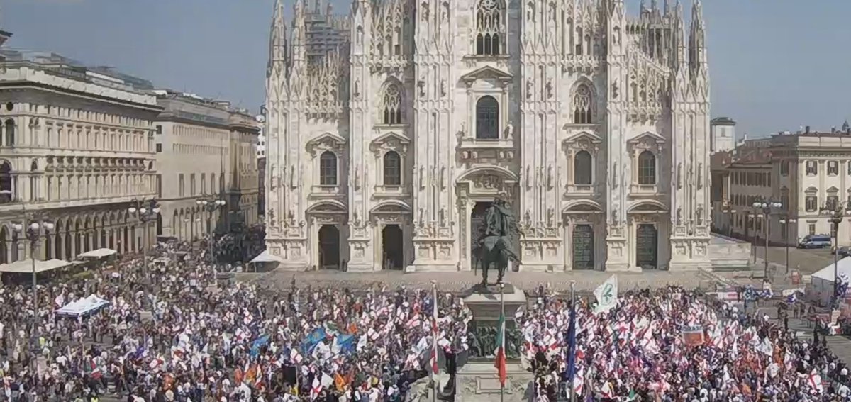 Claudio Borghi A. tweet media