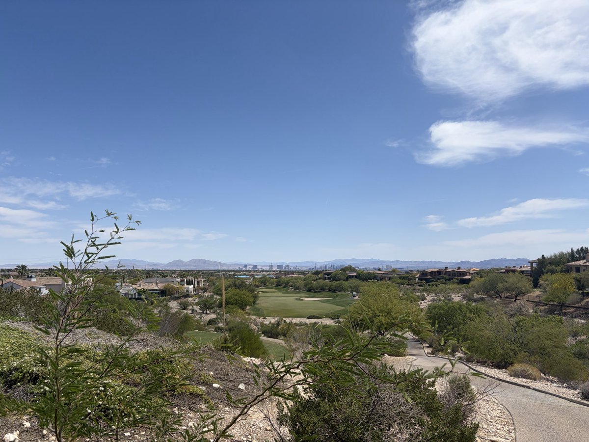 Declining Shareholder Value tweet media