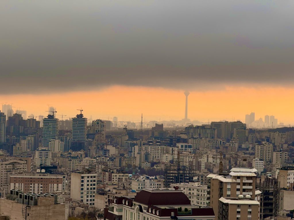 مَدی• tweet media