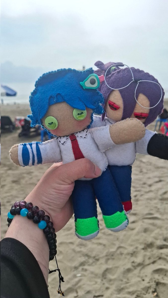 Satoshit tiene comisiones abiertas as as s 📢 tweet media