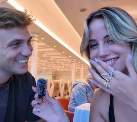 Dani 🤍🎸🦂 baunisse 🧧Bauti 🏆 56,2 % 💚 tweet media