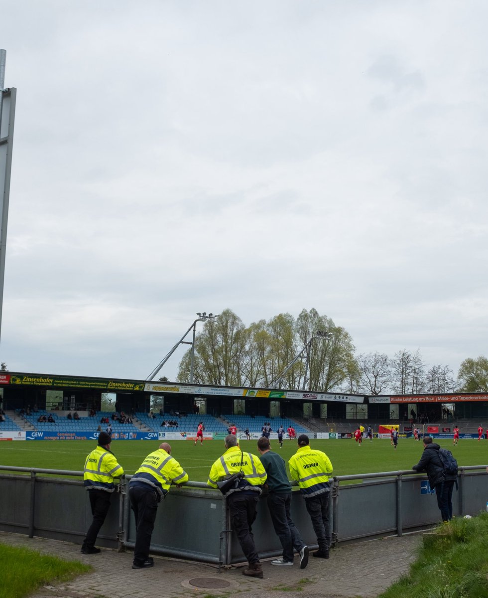 fc_travel_'s tweet image. I can’t believe a ground like this is in the Oberliga…

SV Wilhelmshaven 1-0 MTV Wolfenbüttel 

🎟️ €10,00
🕰️ 14:00
🏟️ Jadestadion - 338 ✅
🏆 Oberliga Niedersachsen 

#groundhopping
