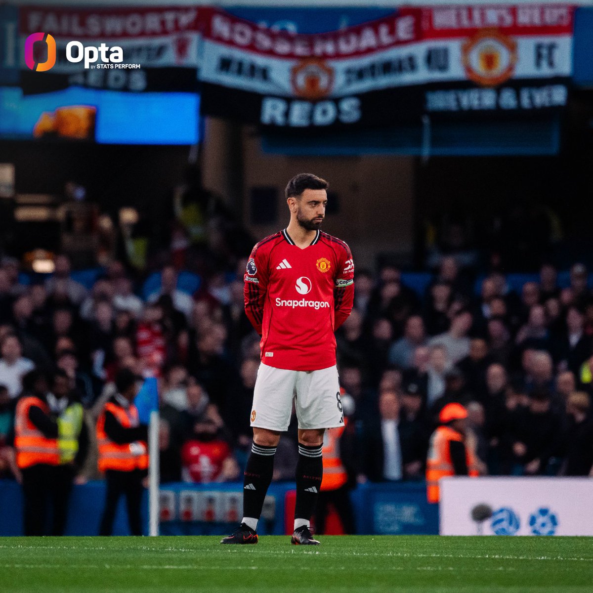 10 - Bruno Fernandes is just the fourth player to reach 10 assists in Premier League away games in a season after Muzzy Izzet in 2003-04 (10), Cesc Fàbregas in 2014-15 (11) and Mohamed Salah in 2024-25 (11). Travels.