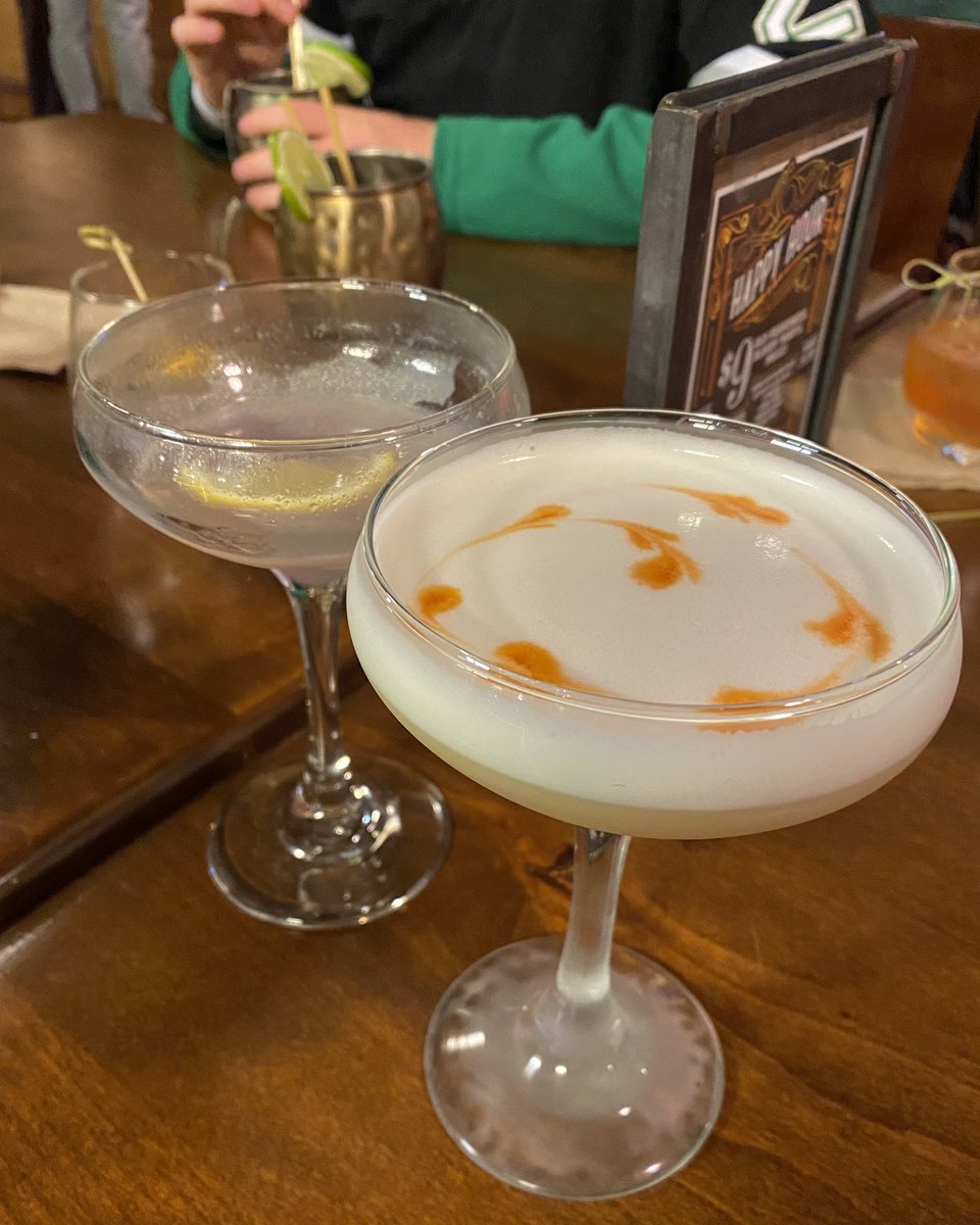 sparklingmarg's tweet image. just chugged both of these, abt to be fuckkkkeedd up on the train #autism