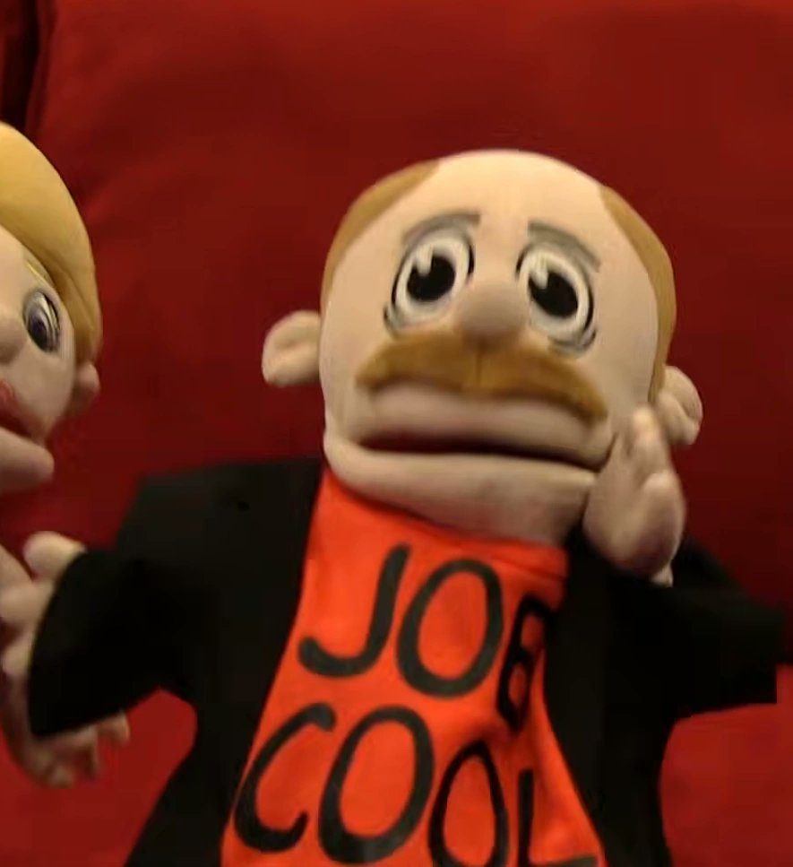 YoungCricketFan tweet media