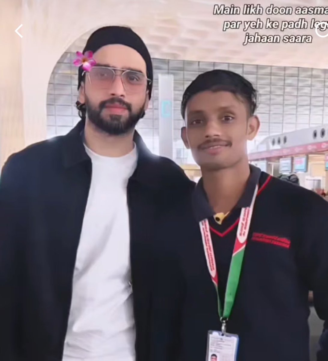 CandyFlossLob tweet media