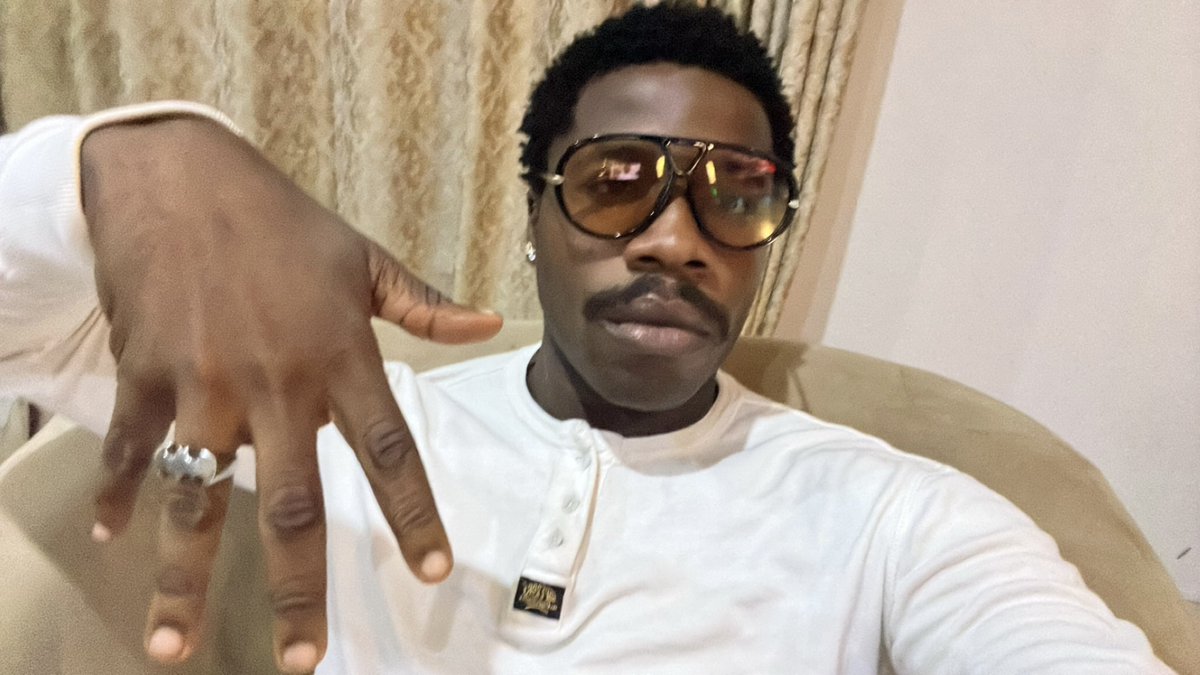 Omotolani Sholaja. tweet media