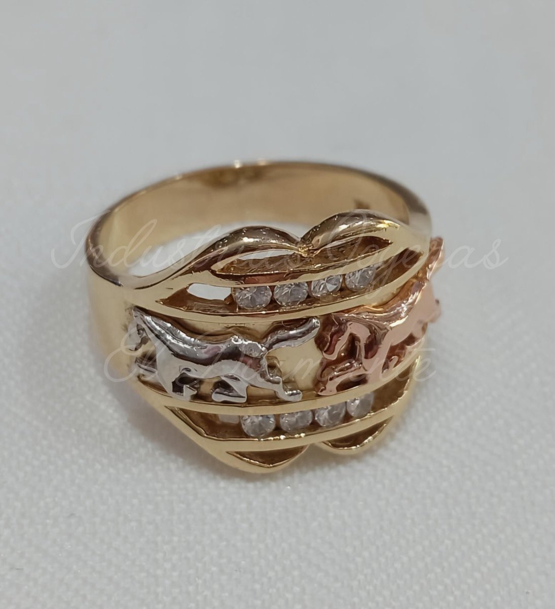 neryzepeda's tweet image. INDUSTRIAS JOYERAS EL DIAMANTE*

#PARATI #ANILLOS #CASUALES#DISEÑOS #EXCLUSIVOS #CASUAL #REGALO #PERFECTO 💎

Productos de Calidad en Oro Blanco/Amarillo/Negro/Rojo/Verde/Rose y en Plata. #Garantizados 💯
Envíos #Gratis en toda #Guatemala y #EstadosUnidos (Preguntar Requisitos)