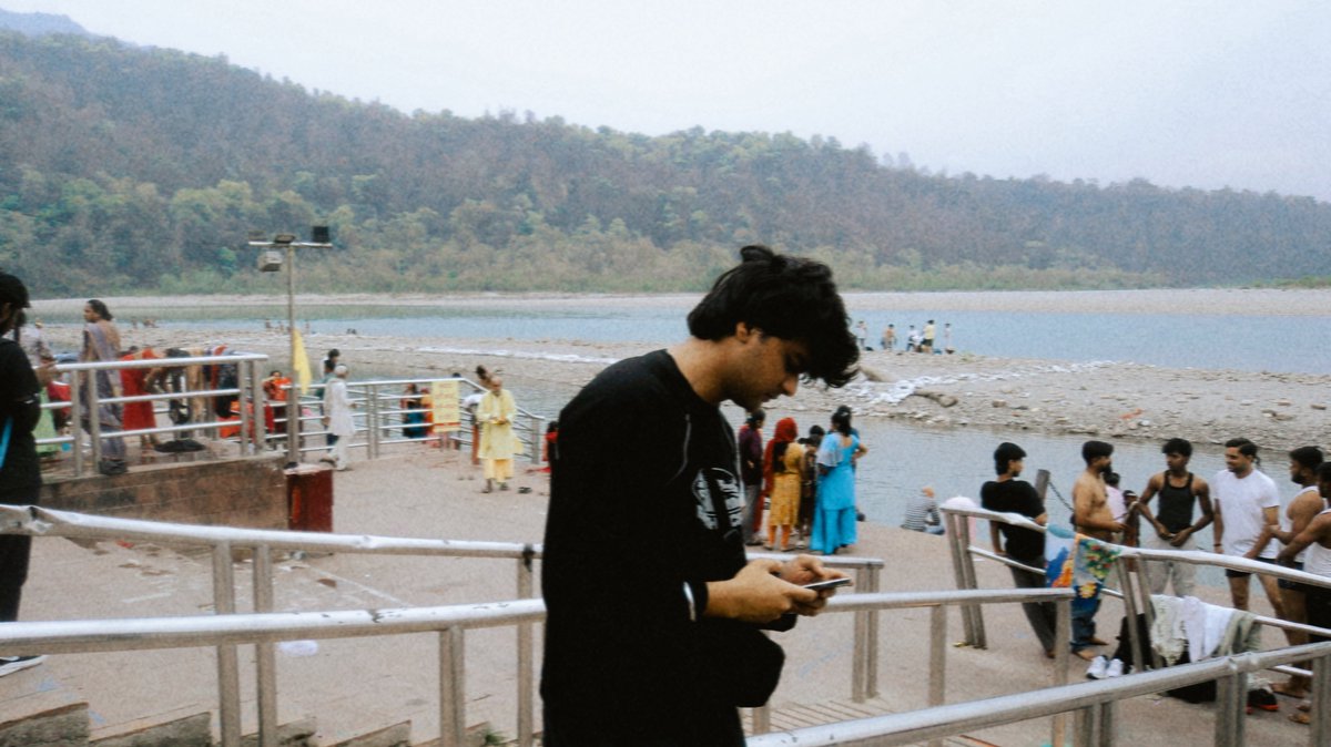chirag tweet media