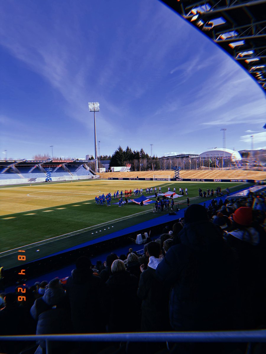 noxuisms's tweet photo. iceland for eng match https://t.co/GOrW2BlGBH