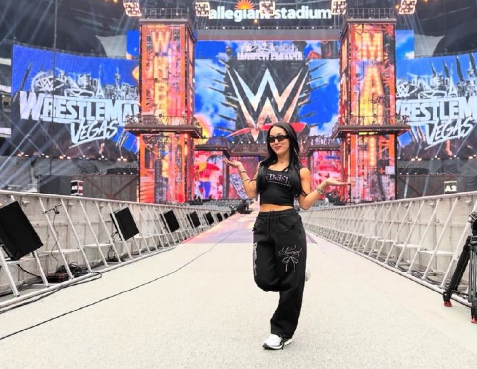 نَوَّافْ بَانْكر. tweet media