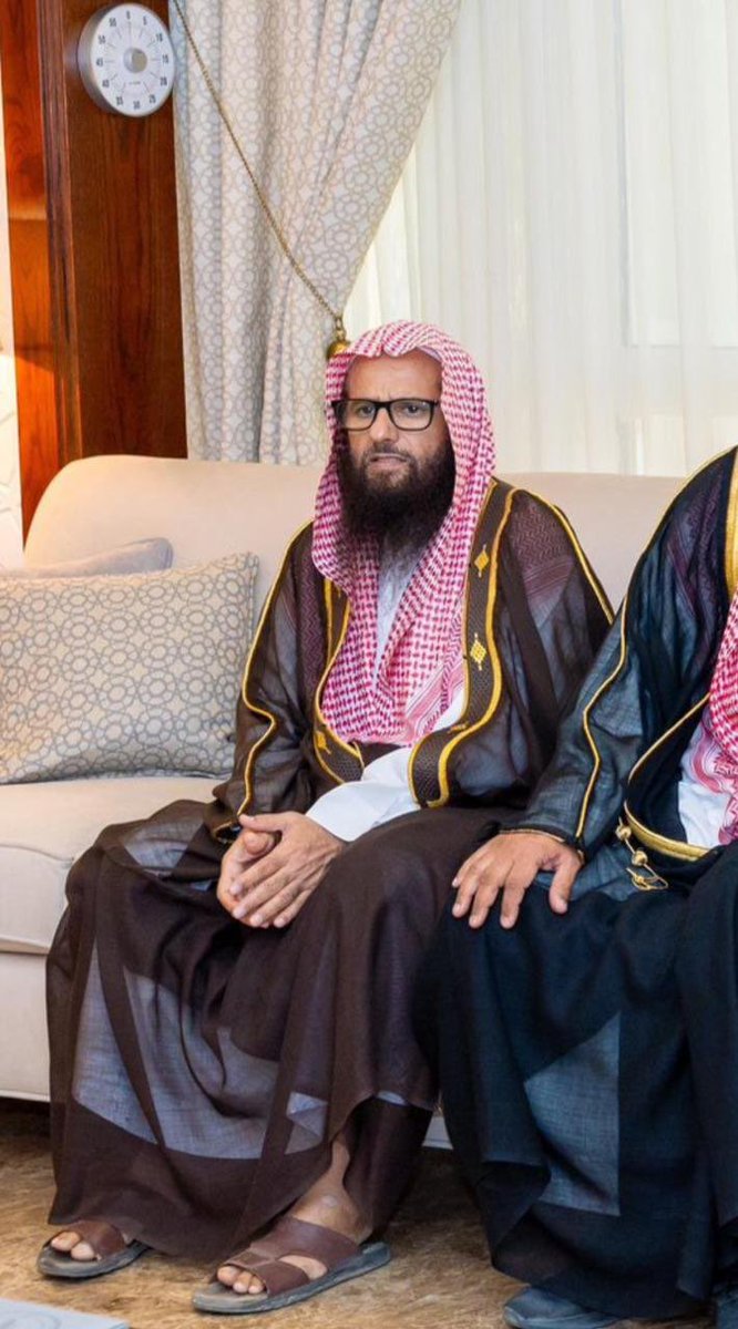 #الشيخ_سعود_مطلق_الودعاني
اللهم انه قد حلّ في جواركِ عبدٌ من عبادك الصالحين نحسبه وانت حسيبه فأكرم نُزُله وآجره من عذاب القبر وعذاب النار ، اللهم آنس وحشته في قبره بضياءٍ من نورك يارب ، اللهم أسكنه الفردوس الأعلى يارب واموات المسلمين أجمعين