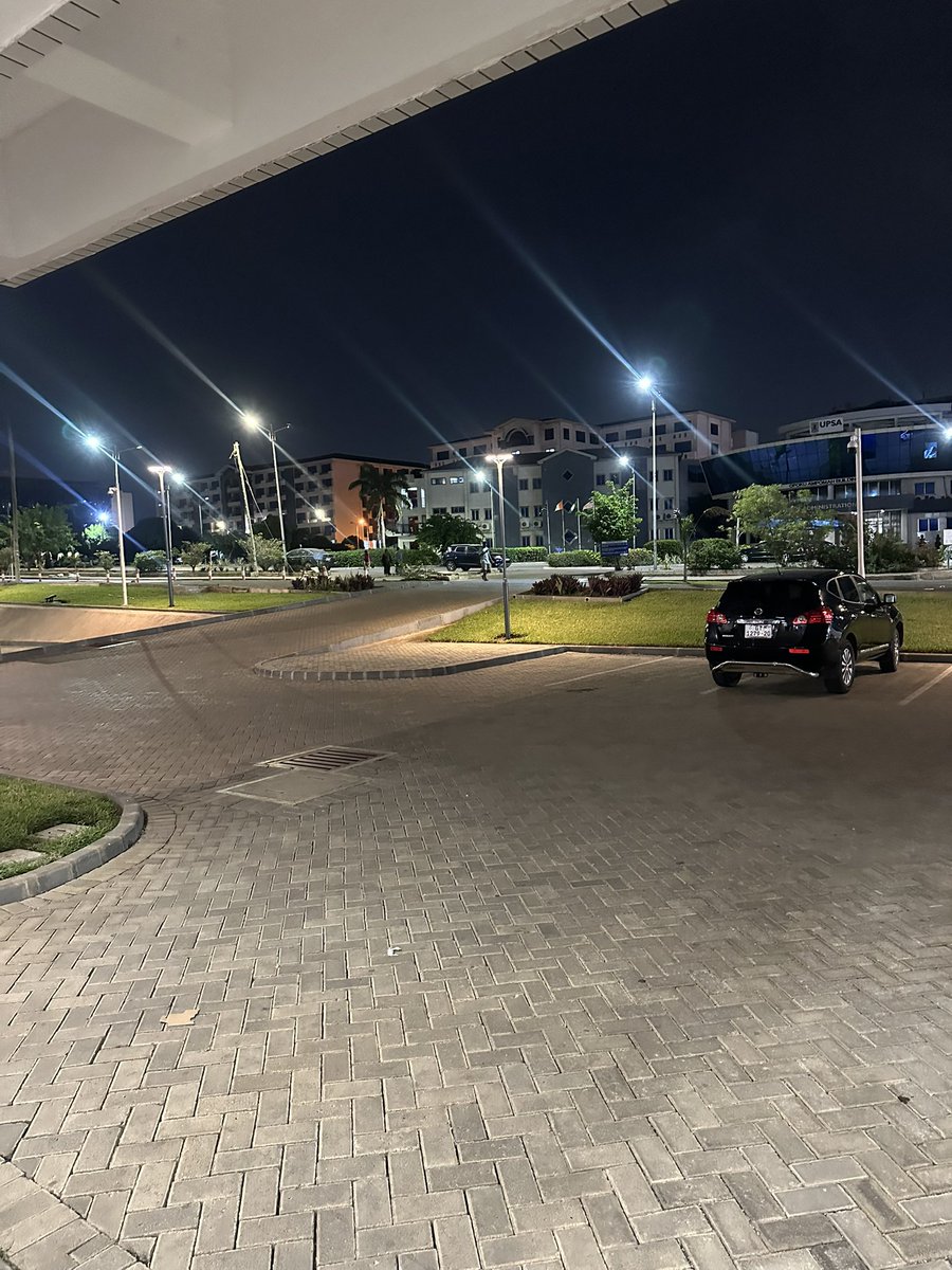 Voice_Of_UPSA's tweet image. Quiet nights, loud ambitions📸🇬🇭🔥

#upsa #voiceofupsa #university #night #view