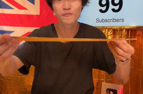 van tenebre tweet media